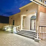 Shakir House